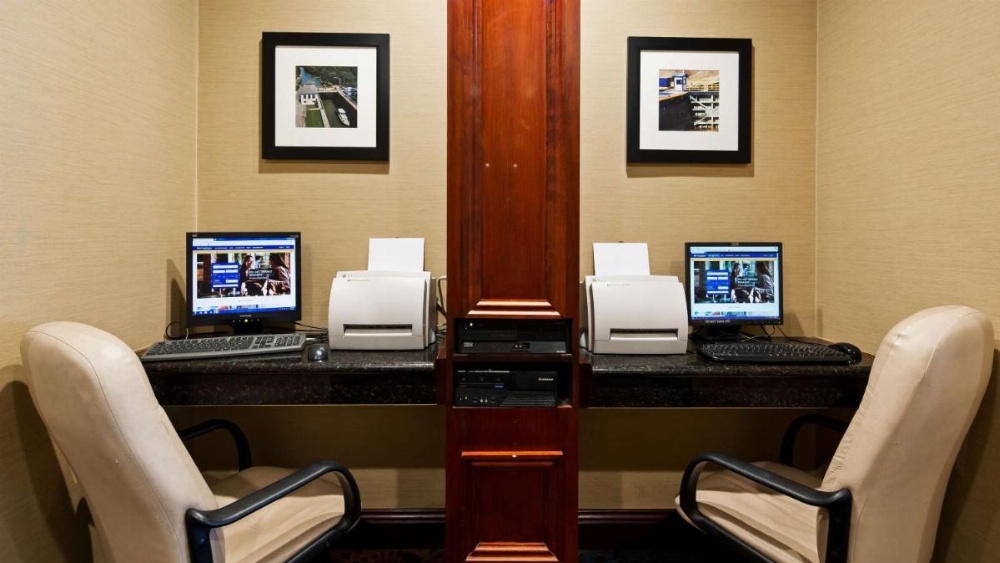 Best Western PLUS Lockport